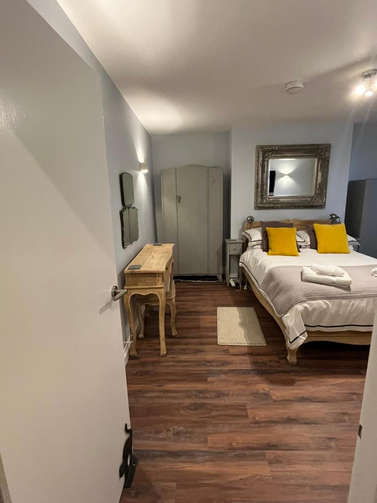 Seaside Hideaway - Free Onstreet Parking Villa Scarborough Ngoại thất bức ảnh